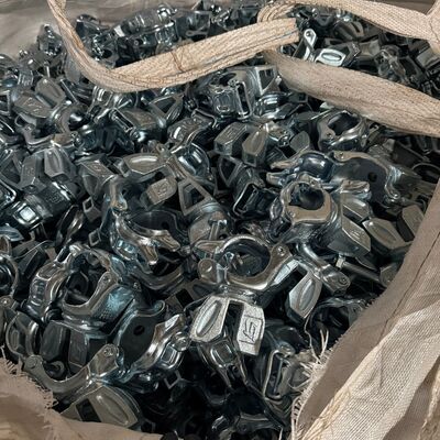 Penjualan Panas Klem Tugas Berat Coupler Perancah Kustom untuk Proyek Konstruksi